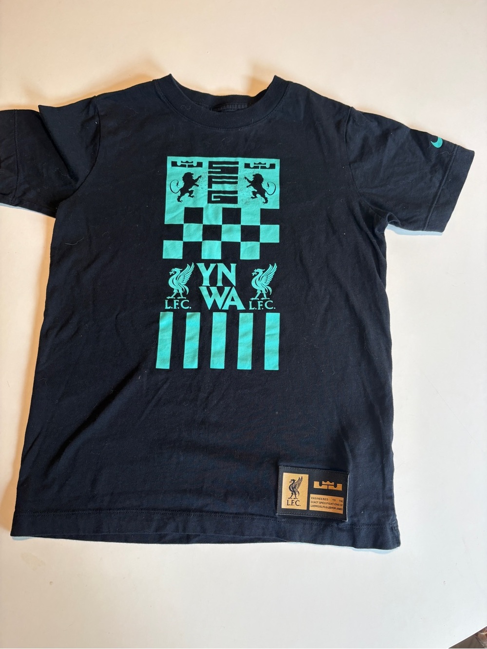 Kids LeBron for Liverpool Nike shirt